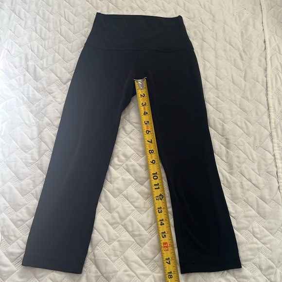Lululemon Align crop leggings - Picture 2 of 5
